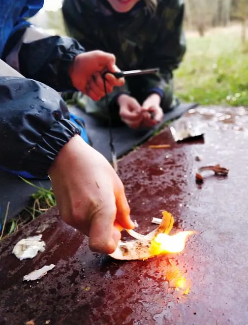 Bushcraft Activity in the Finnish Archipelago for All Ages - Elämys Suomi