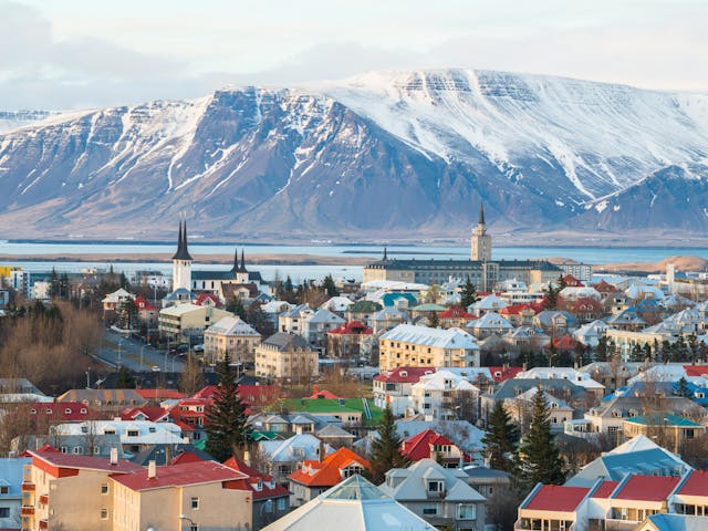 Islanti, satujen saari