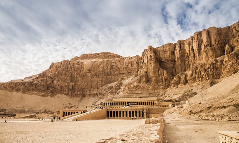 5. päivä Kuninkaiden laakso, Hatšepsutin temppeli ja risteily Edfuun