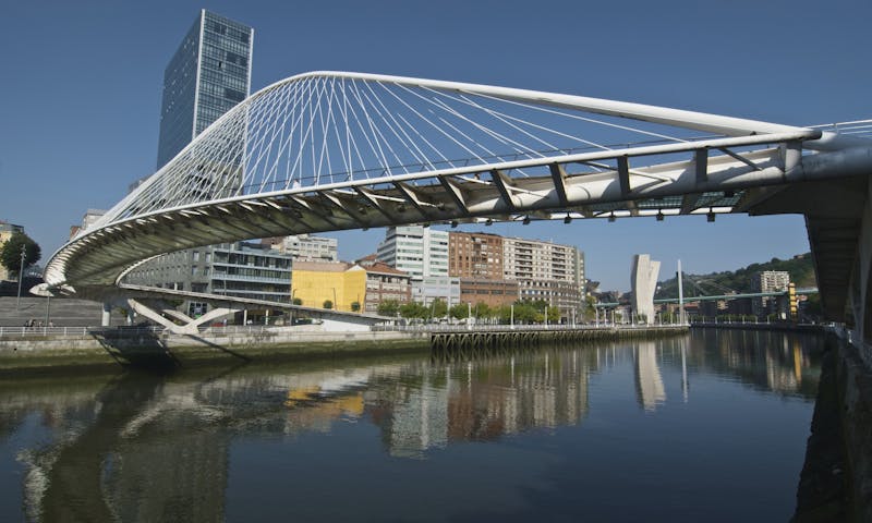 3. päivä Bilbaon moderni ilme ja Guggenheim