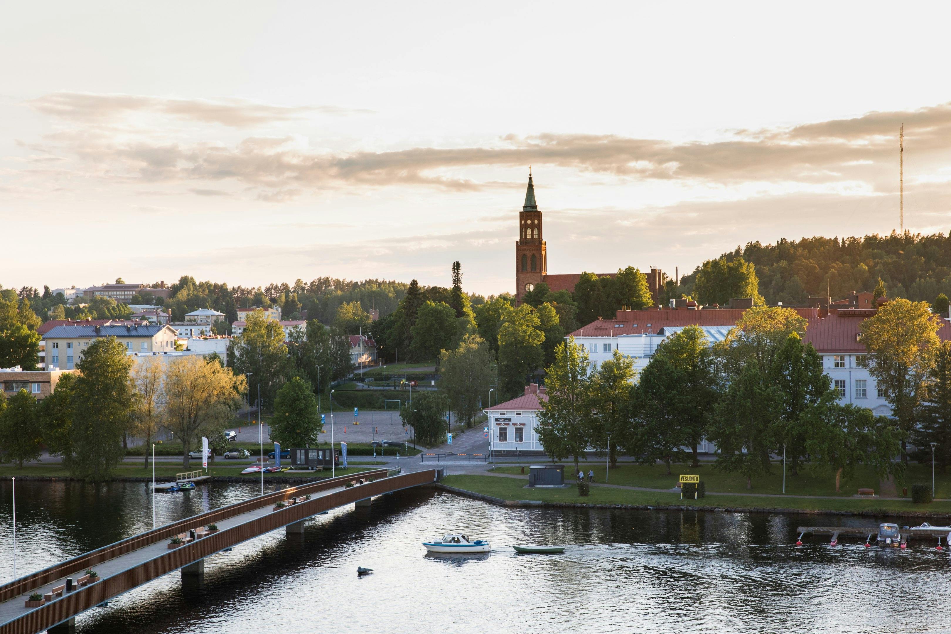 Featured image for “Kaupunki- ja luontoloma Savonlinnassa”