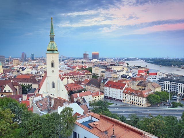 Tonavan kaunis kaksikko: Bratislava ja Wien 