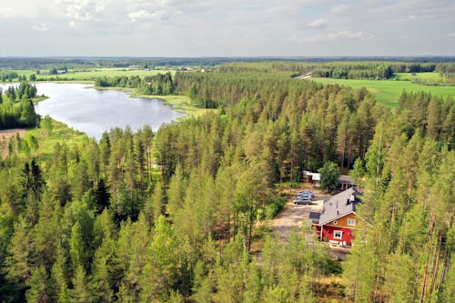 Karkausmäen kammari Karkausmäen kammari - vuokraa koko talo Kinnula